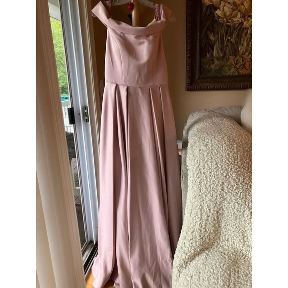 Pink Ieena for MacDuggal Size 10 Ball gown dress - Picture 1 of 2